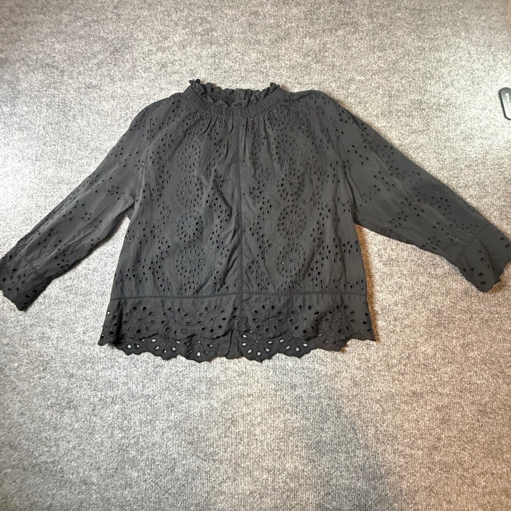 Jennifer & Grace Black Cotton Eyelet Ruffle Neck Back Button Blouse Large